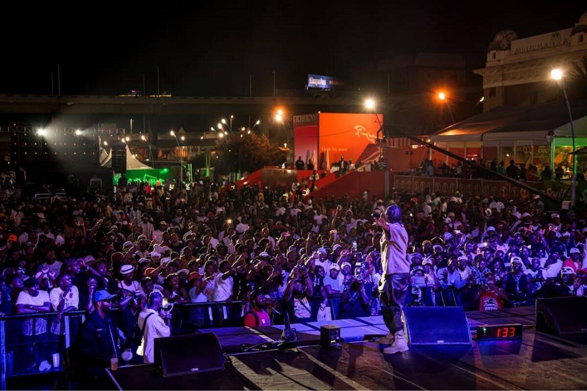 Back to The City festival crowd
