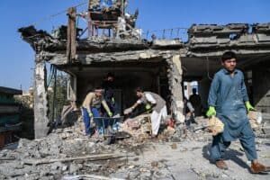 Ceasefire halts deadly Afghanistan-Pakistan fighting