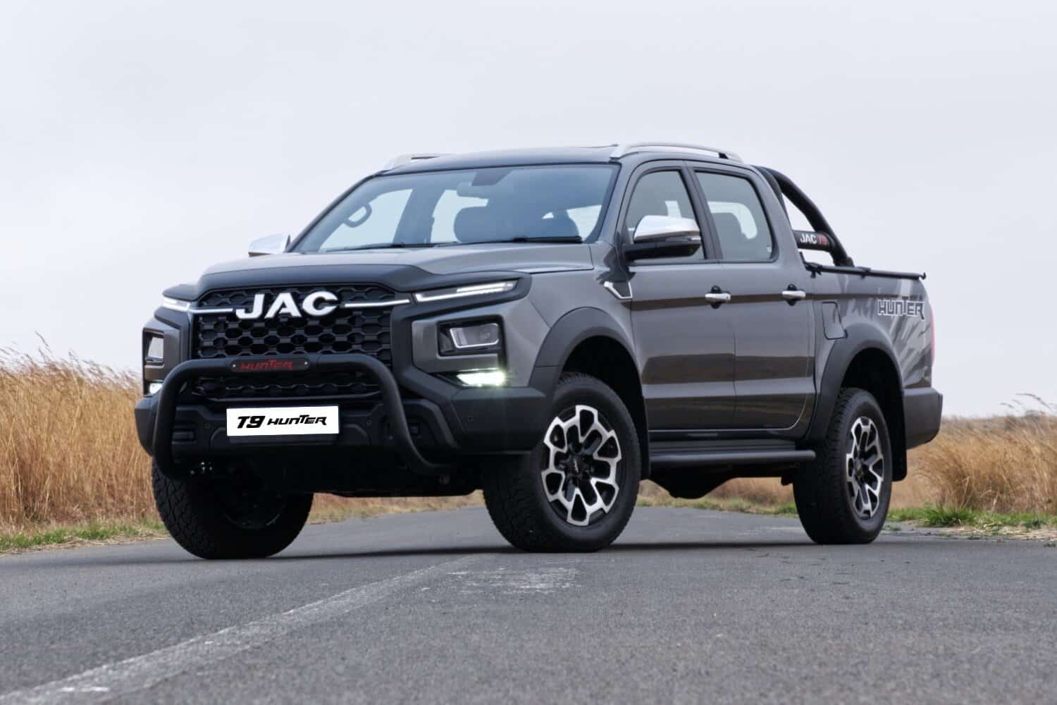 JAC T9 Hunter now offered standard in bakkie range