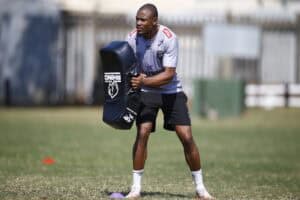Makazole Mapimpi