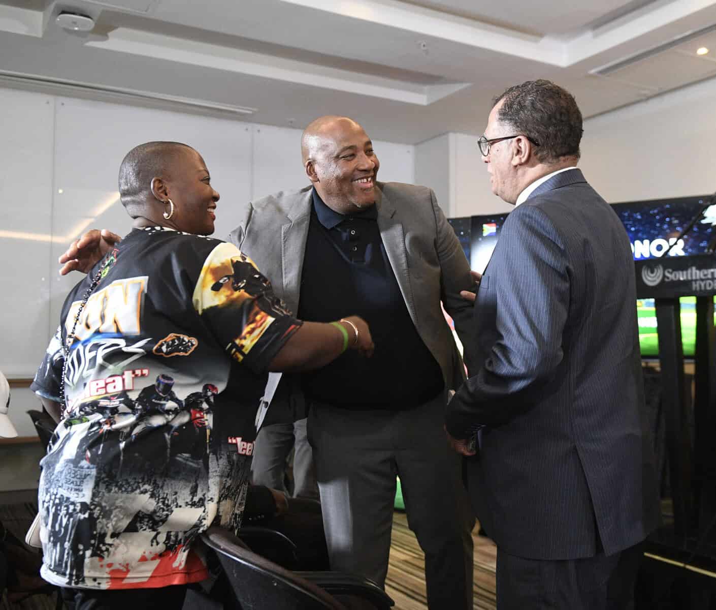 Jordaan and McKenzie clash over Mokoena yellow card saga