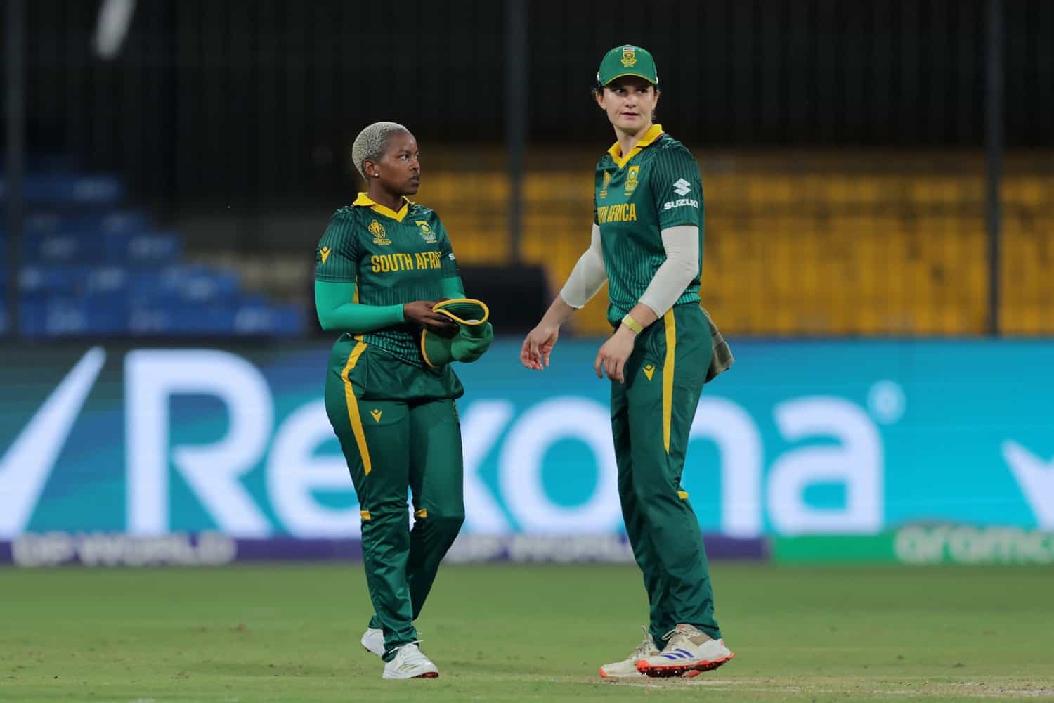 Nonkululeko Mlaba and Laura Wolvaardt