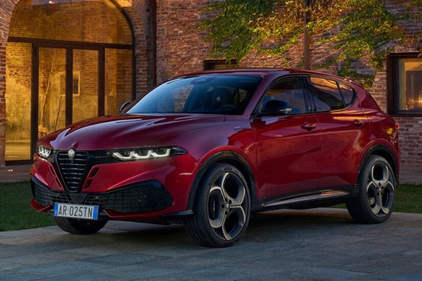 Alfa Romeo reveals facelift Tonale