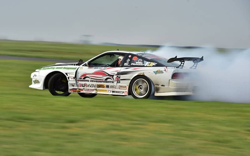 Nissan S14 drifting