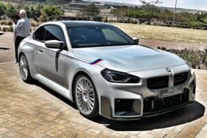 BMW 333i Homage online auction starts
