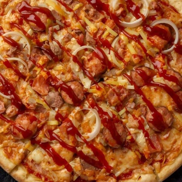 The braai meat pizza