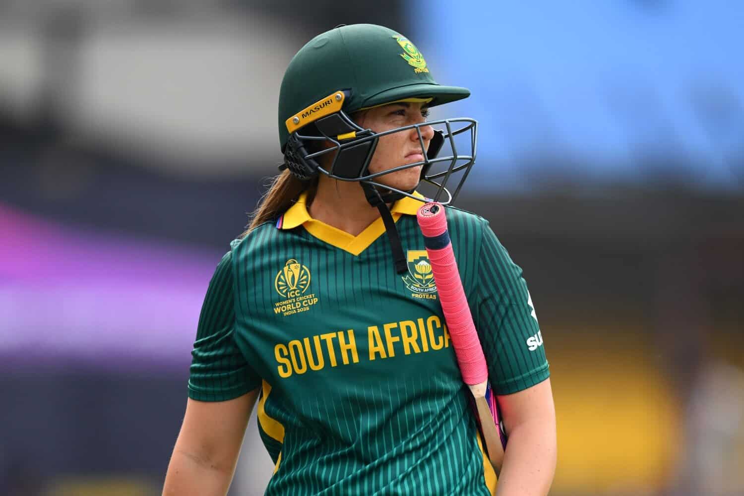 Proteas women batter Suné Luus