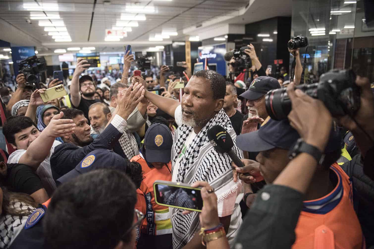 Gaza flotilla return