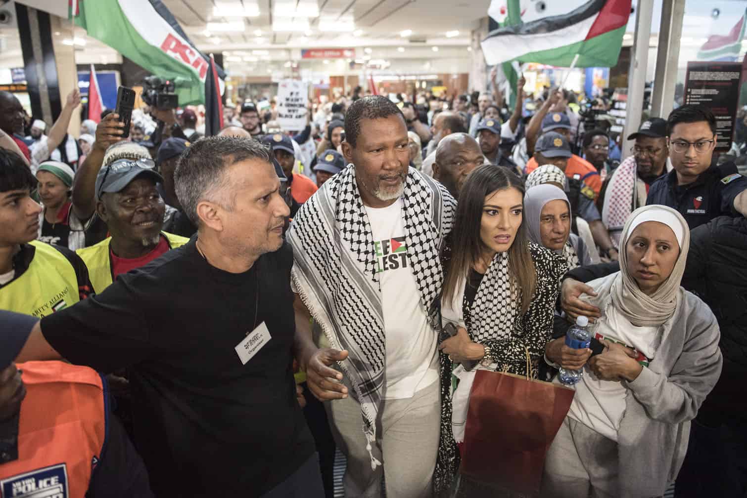 Gaza flotilla return