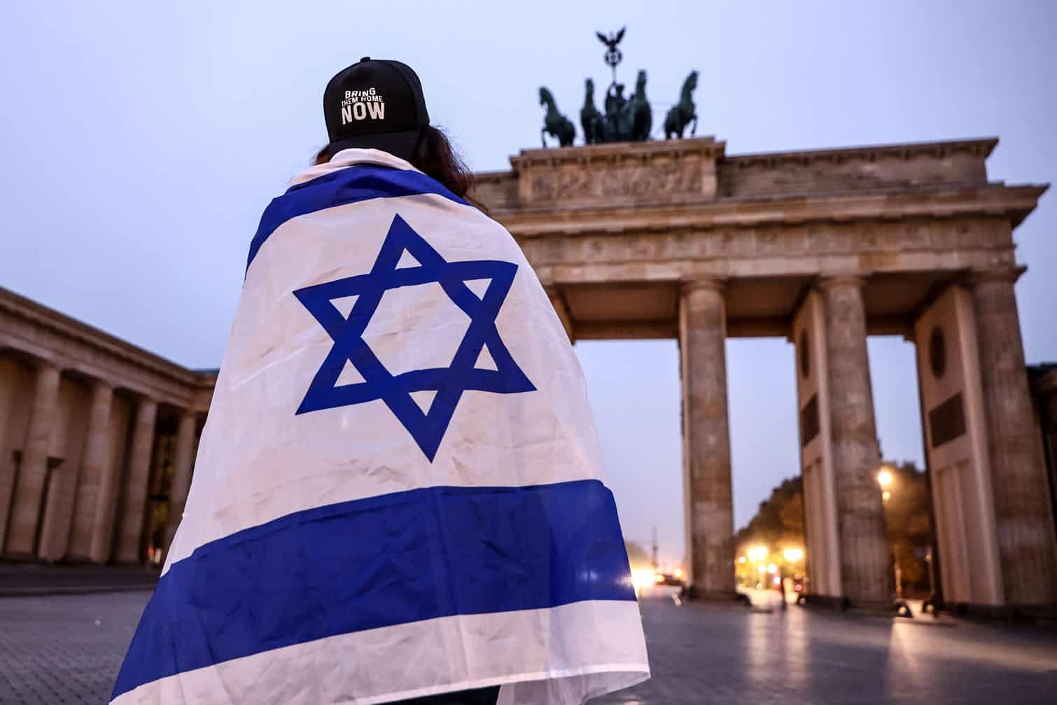 Memorial vigil in Berlin on the second anniversary of the 07 October attacks in Israel