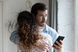 7 signs your partner may be cheating online