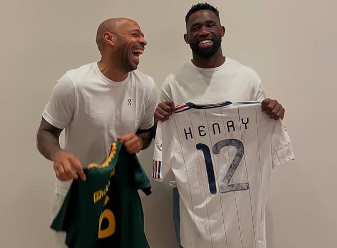 Springbok rugby captain siya kolisi jersey swap with former football star Henry