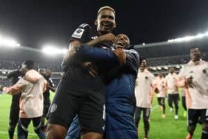 Pirates ease past Chippa to go level on points with Sundowns