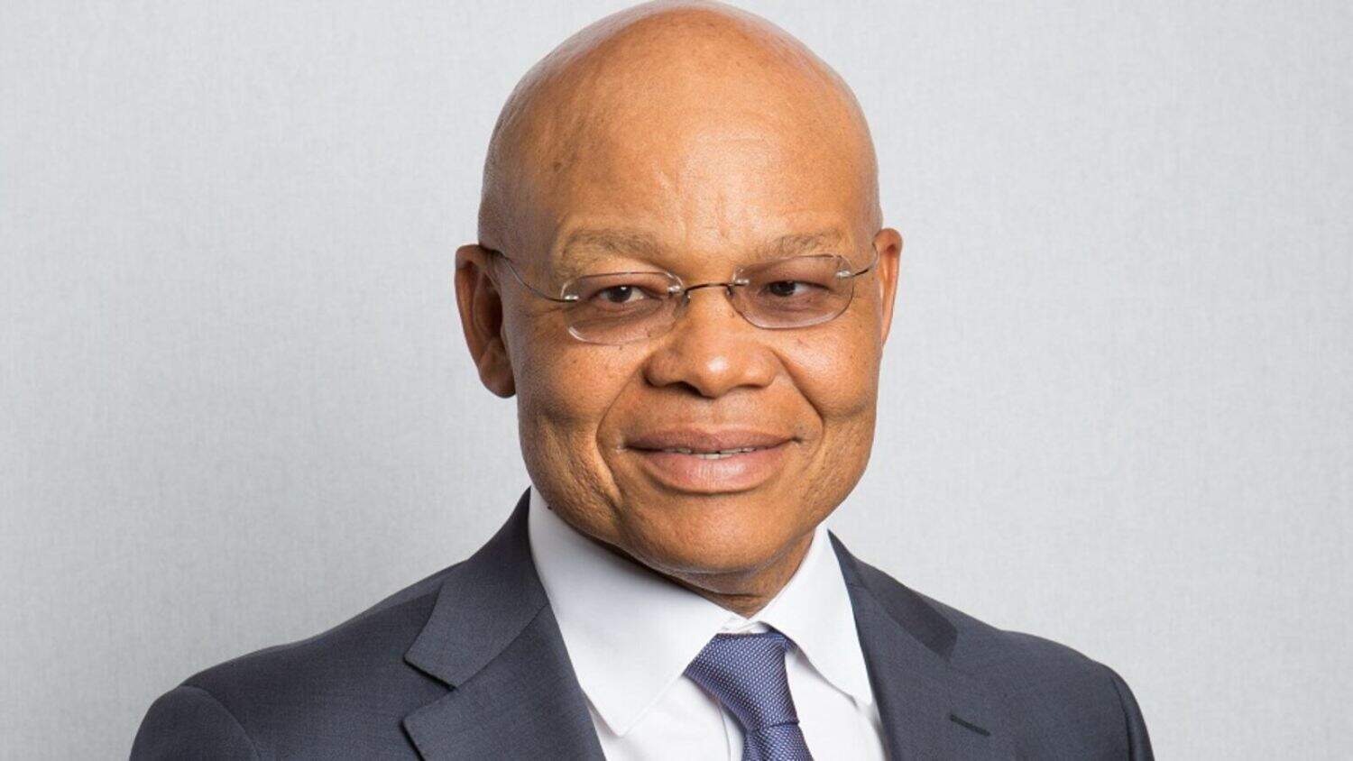 CEO costs R76 million, and staff earn R22k