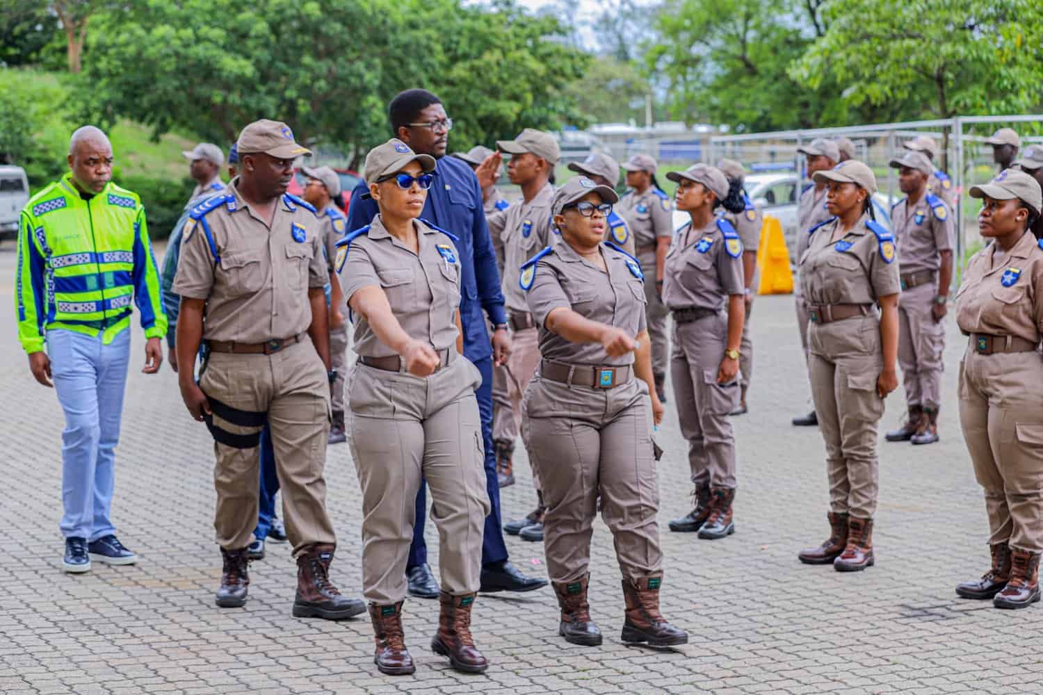 Hlengwa inspects Mpumalanga traffic cops ahead of festive crunch