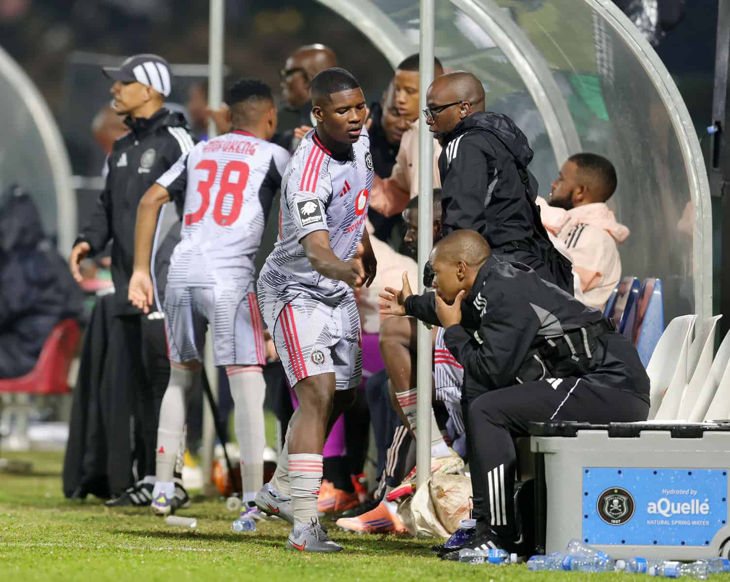 Ouaddou explains why Mbokazi didn't start Arrows game