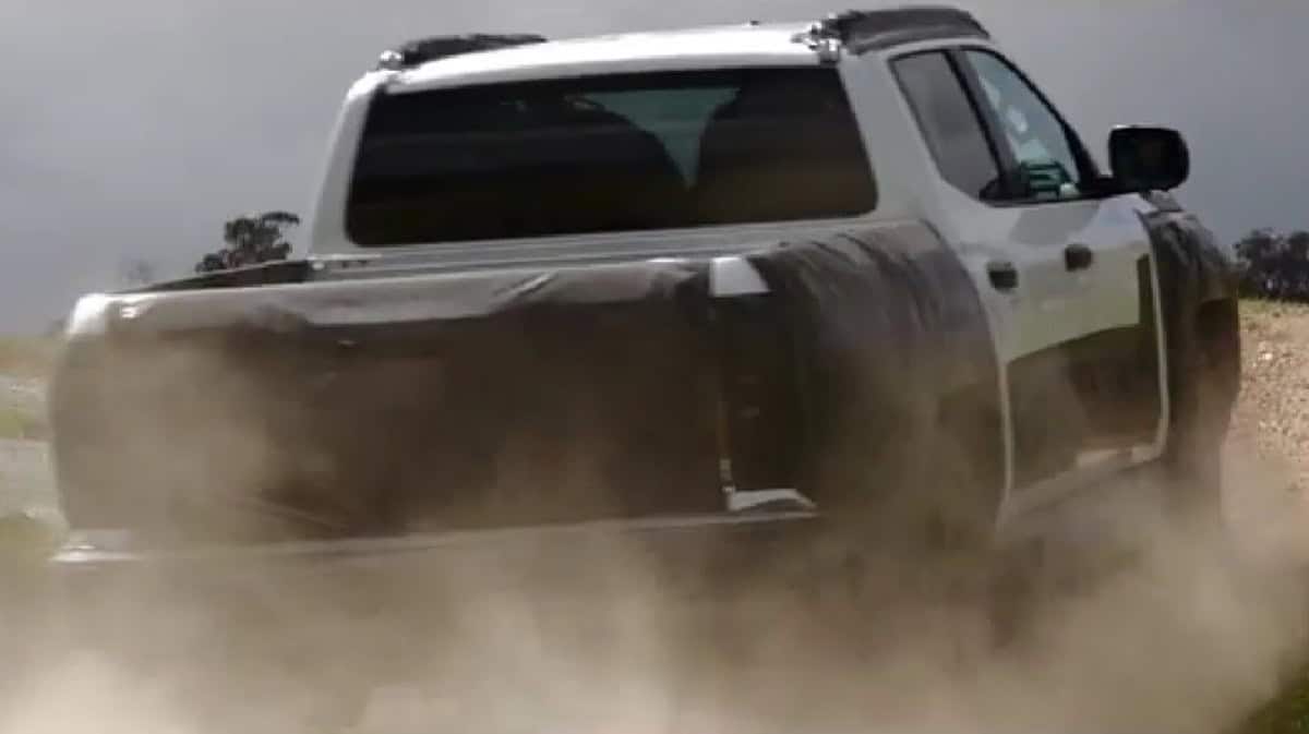 All-new generation Nissan Navara teased again
