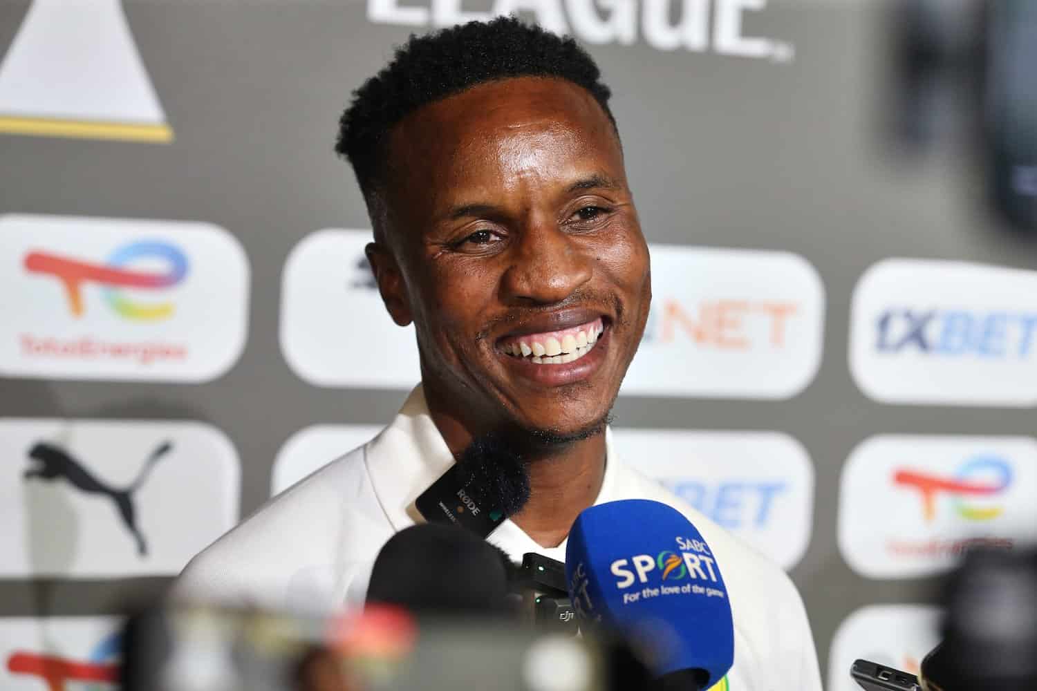 Themba Zwane - Mamelodi Sundowns