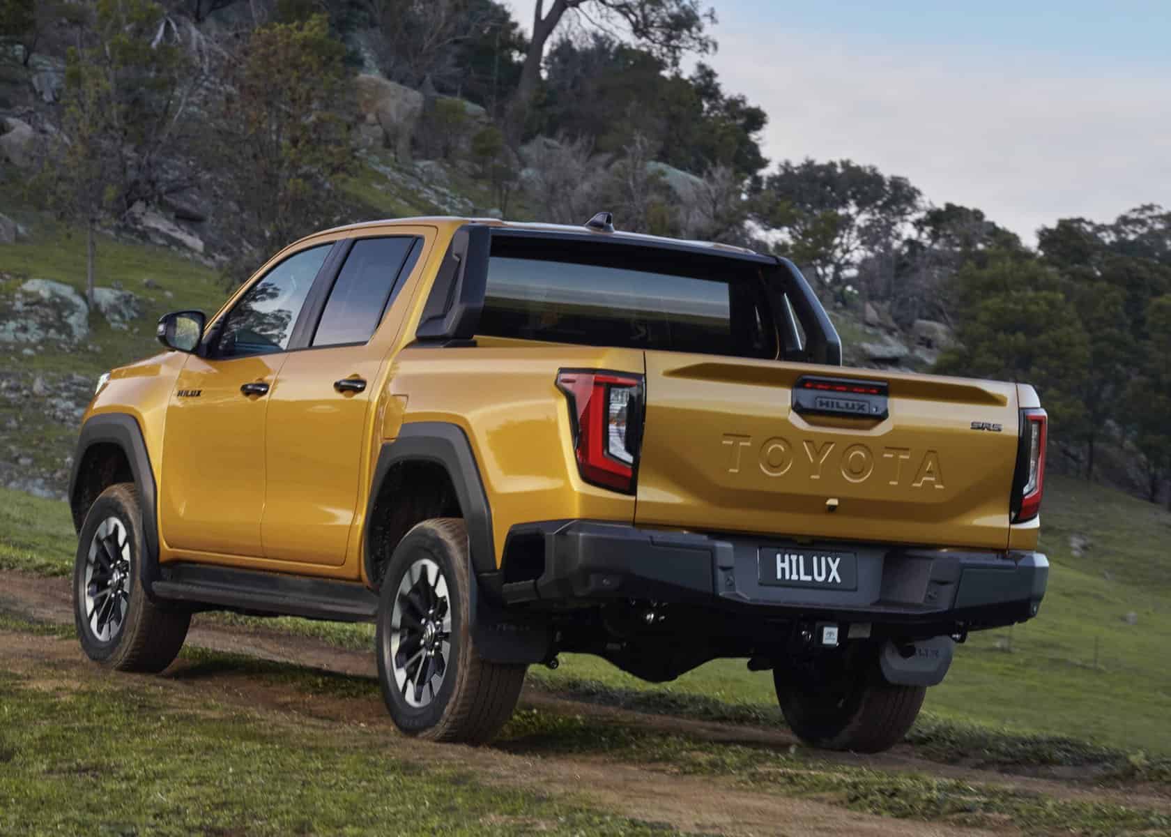 New Toyota Hilux officially revealed