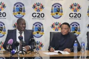 Ekurhuleni Mayor Doctor Xhakaza and the newly appointed Ekurhuleni city manager Kagiso Lerutla.