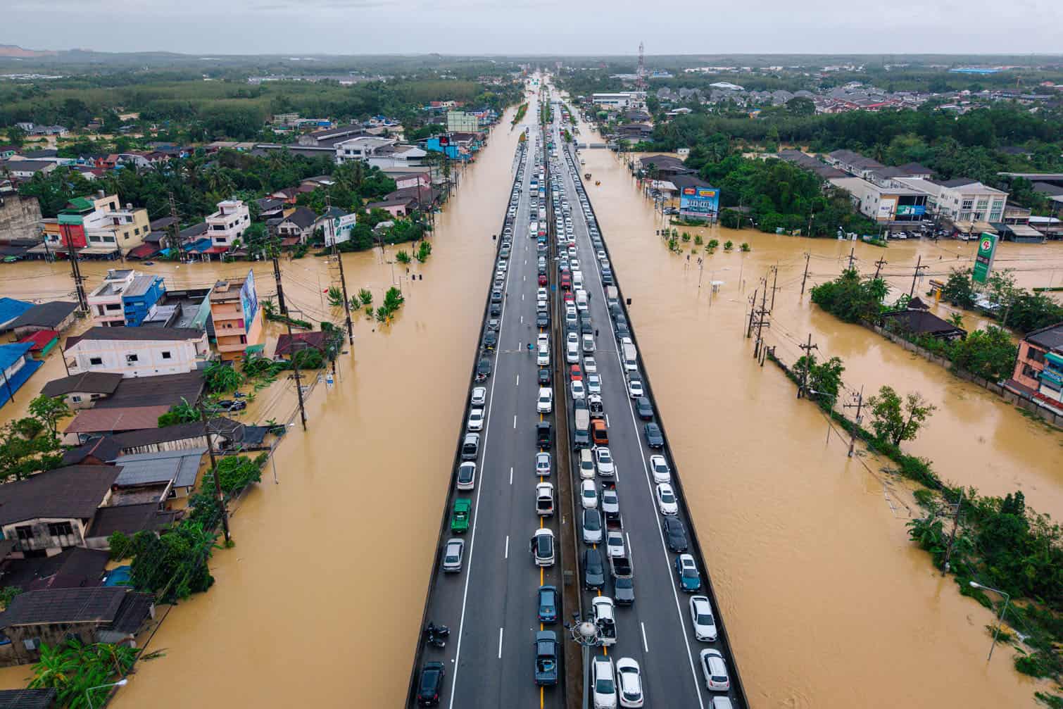 flood waters in Hat Yai in Thailand