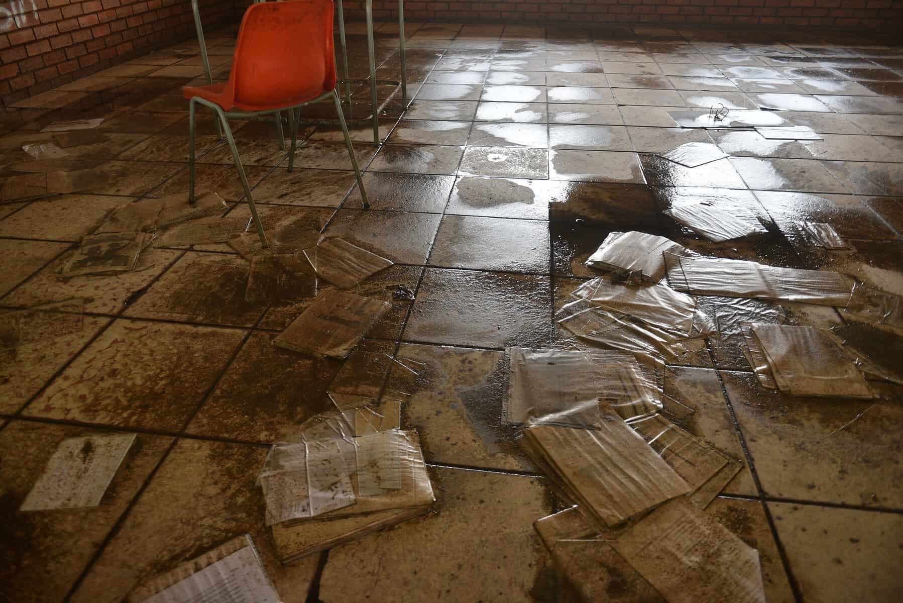 Sewage disaster forces Sizwe Secondary pupils to flee classrooms