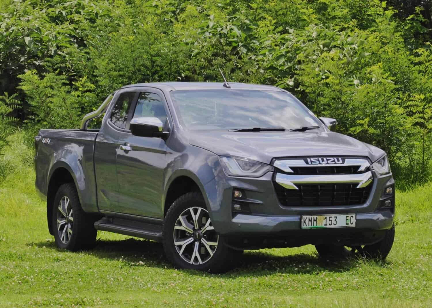 Isuzu D-Max Extended Cab long-term arrival