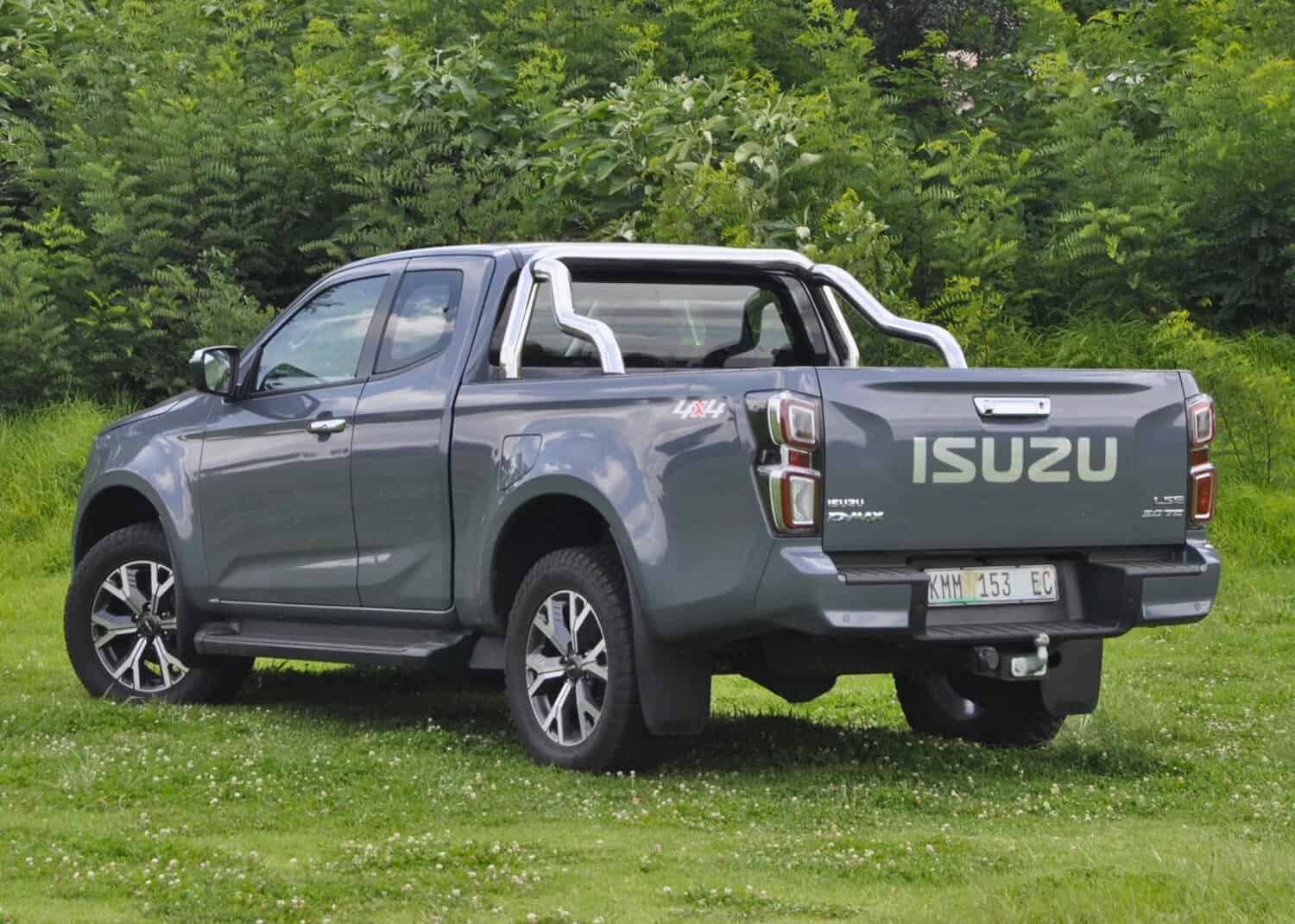 Isuzu D-Max Extended Cab long-term arrival