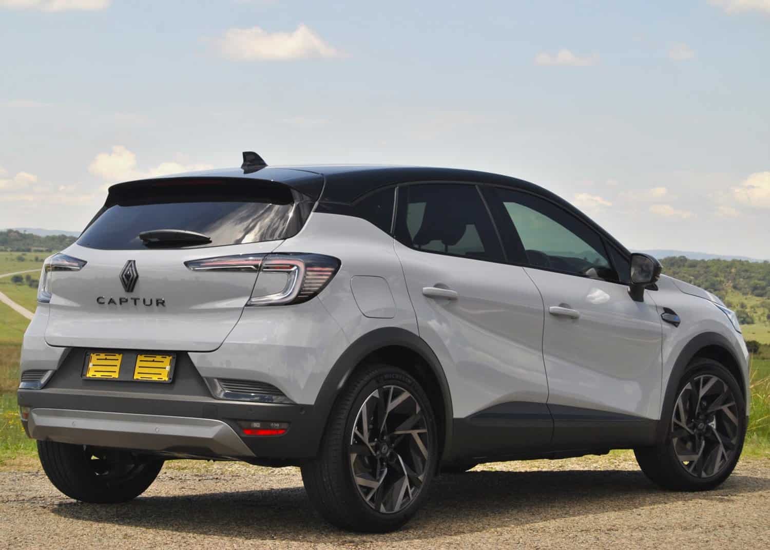Facelift Renault Captur launch South Africa