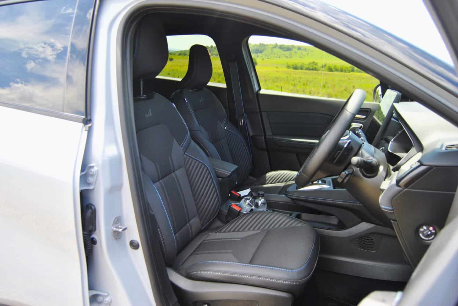 Renault reveals updated Captur in South Africa