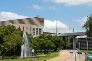 Former Unisa student challenges VC over court claim