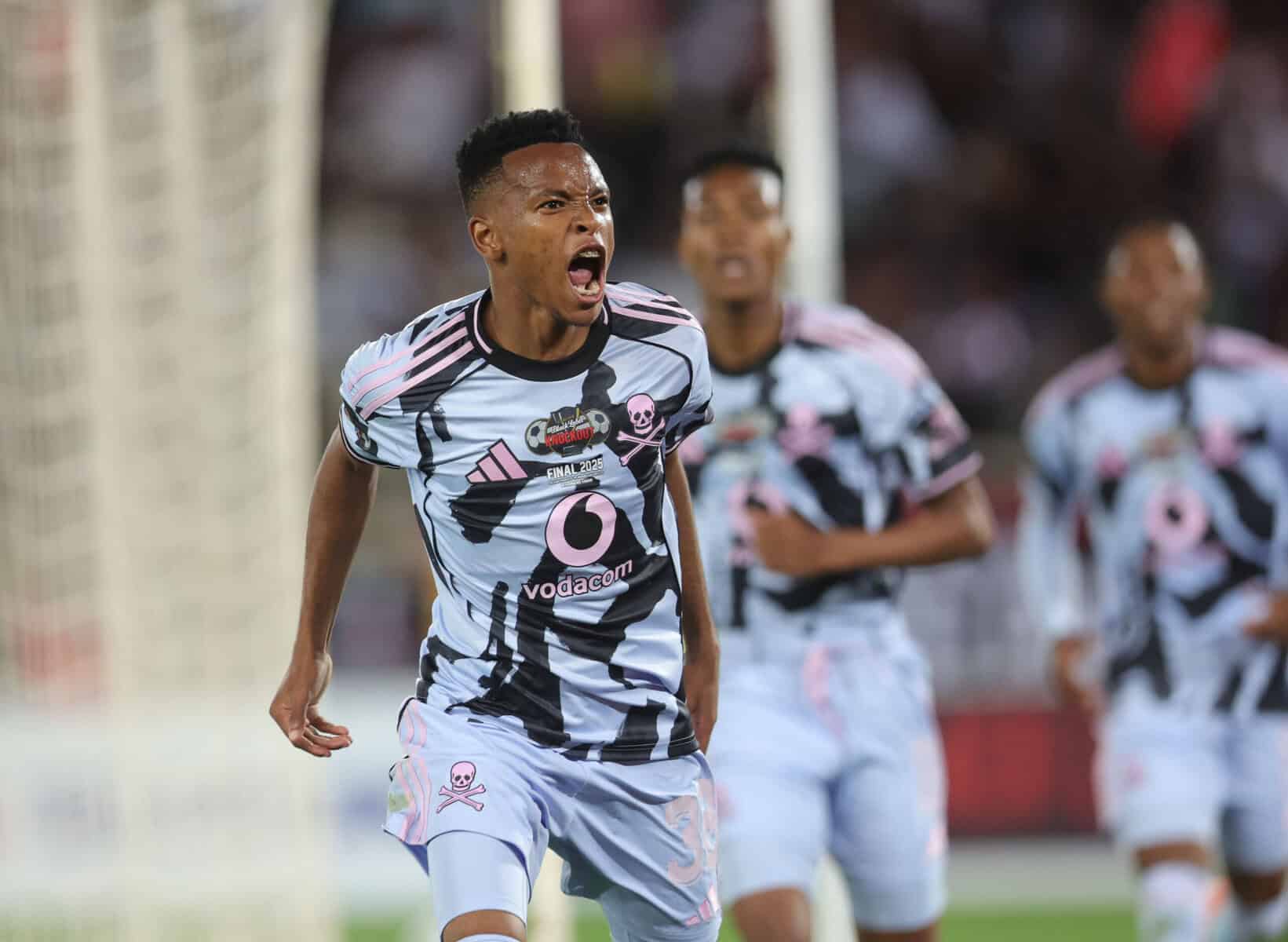 Ouaddou banking on revived Mofokeng to help Pirates win league