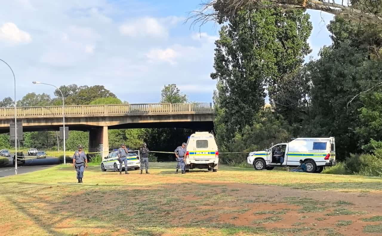 Saps search for the body of a decapitated victim. Image: Saps