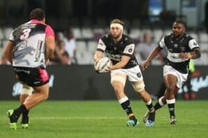 Sharks loose forward Nick Hatton