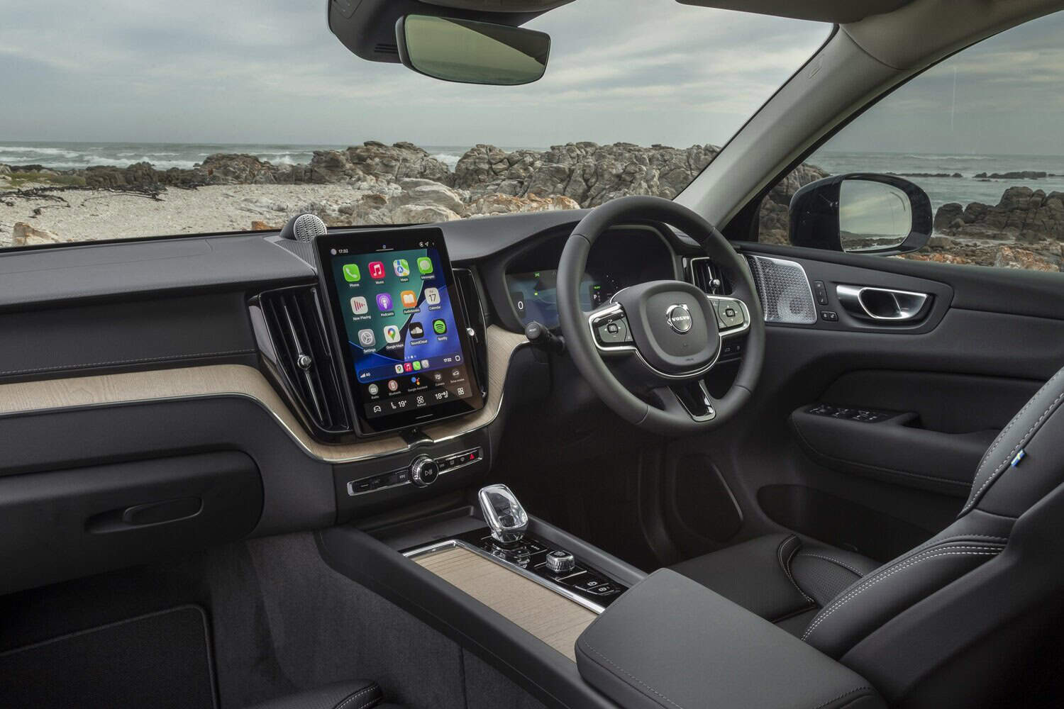 Facelift Volvo XC60 T8 road test South Africa