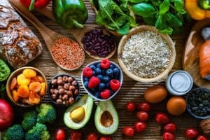 To eat or not to eat? How to maintain a healthy diet during the festive season