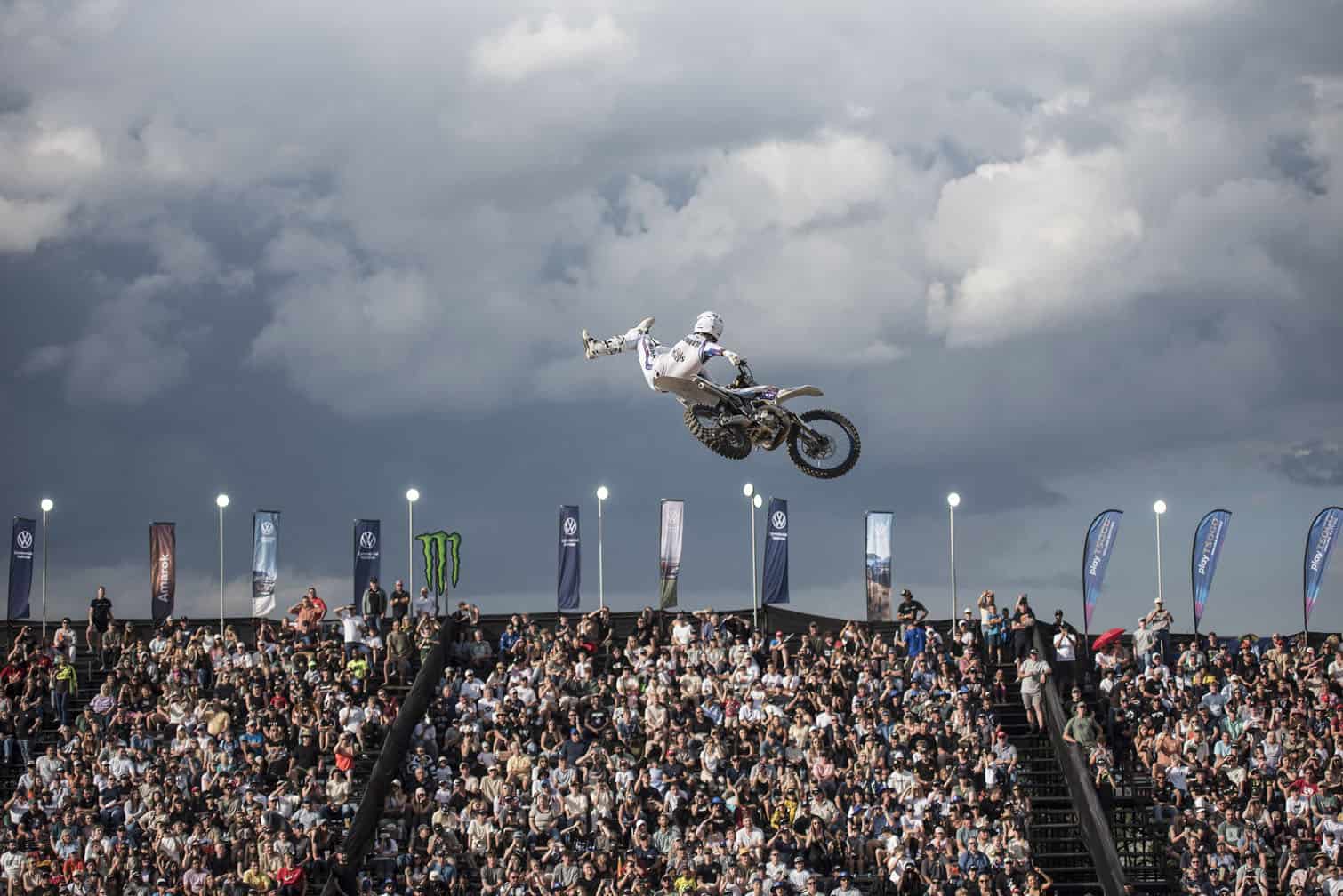 King of the Whip contest