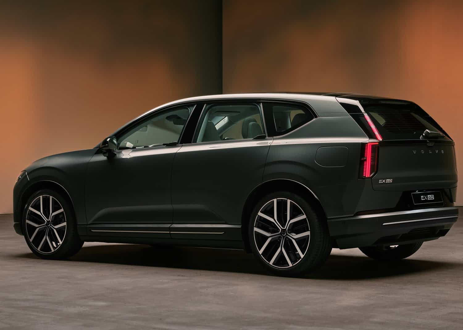 Volvo finally reveals new EX60