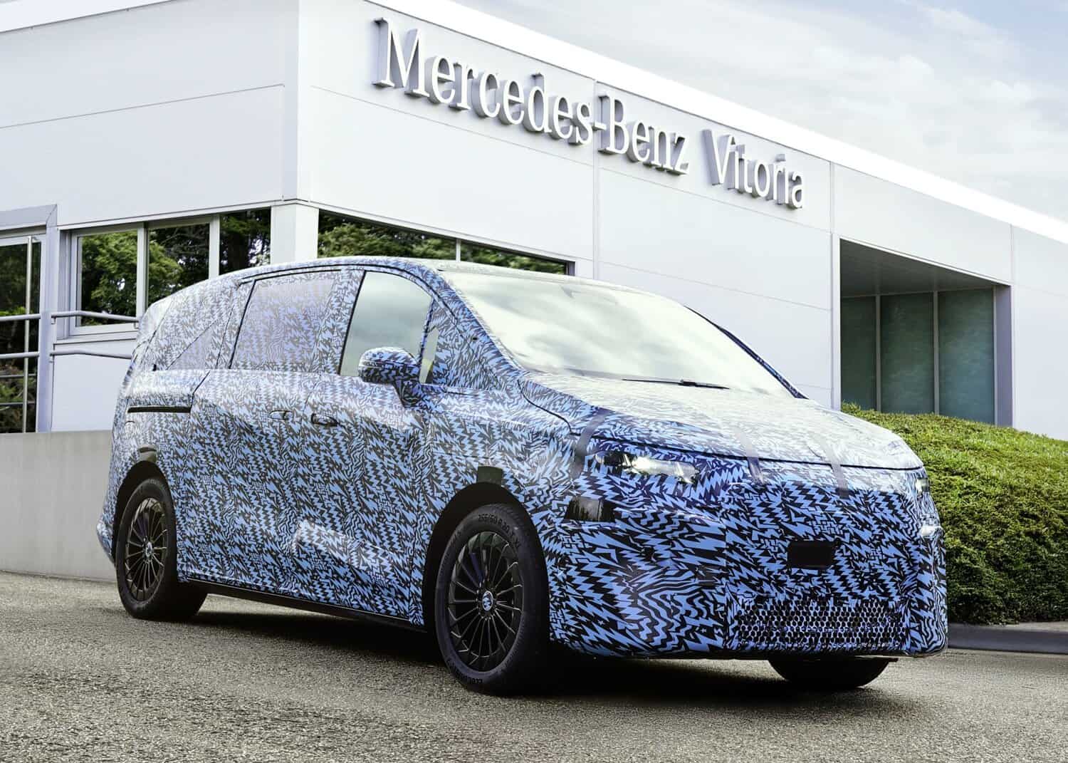 Mercedes-Benz reveals 2026 product plans