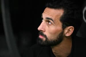 Real Madrid overcome Bernabeu boos to record Arbeloa's first win