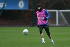 Rosenior dismisses Chelsea exit for 'untouchable' Palmer