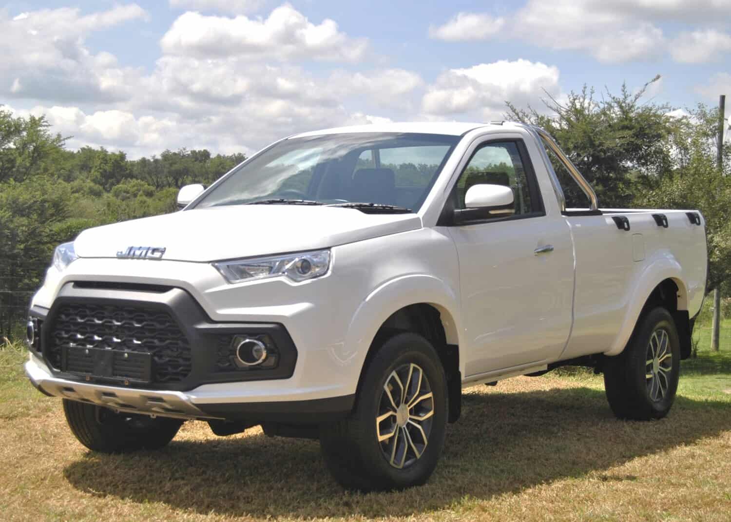 Single cab JMC Vigus revealed