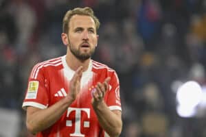 Bayern confirm talks to extend Kane's contract