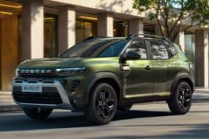 Indian-made Renault Duster revealed