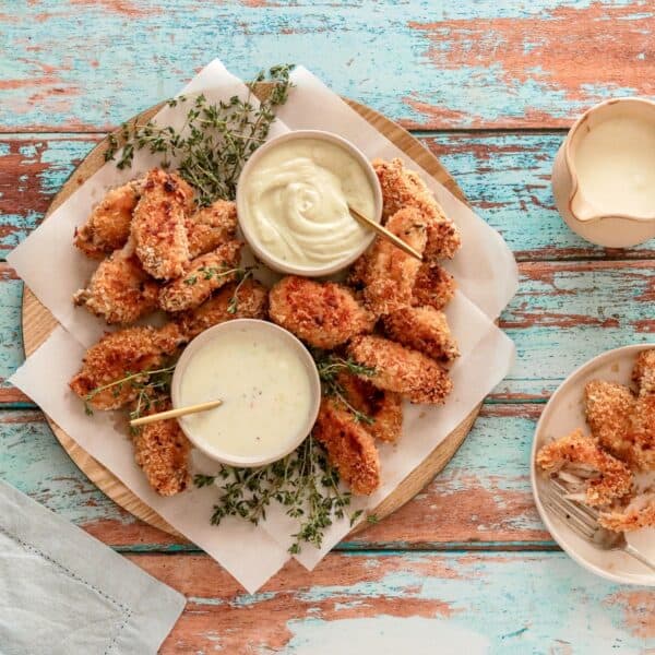 Recipe of the day: Buttermilk chicken wings with 2 dairy dips