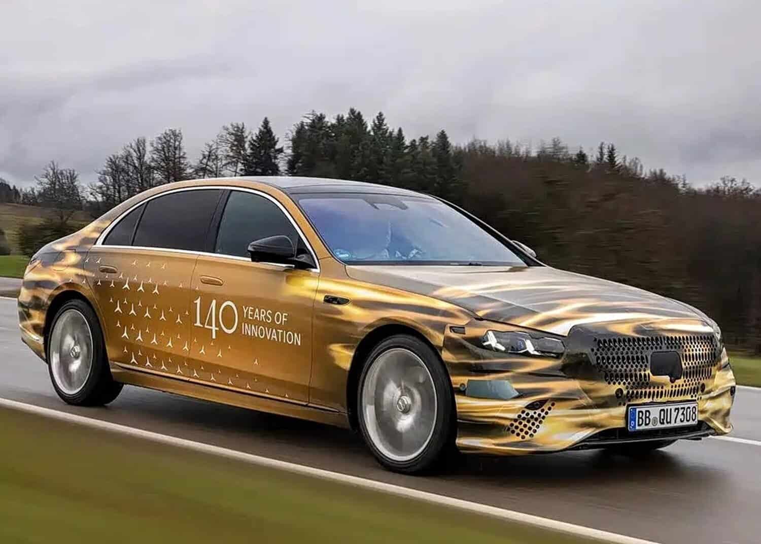 Mercedes-Benz starts teasing facelift S-Class