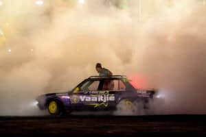 A Bmw e30 doing a burnout