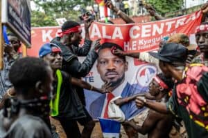 Ugandan opposition denounces 'military state' ahead of election