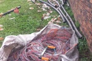 Eskom calls on communities to report all cable theft after a cable theft incident in Vorna Valley was foiled by Ria Sebetsa officers.