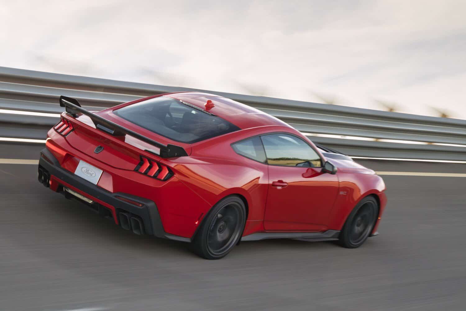 Ford reveals new Mustang Dark Horse SC